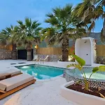 1 Bedroom Luxury In Villa Fethiye