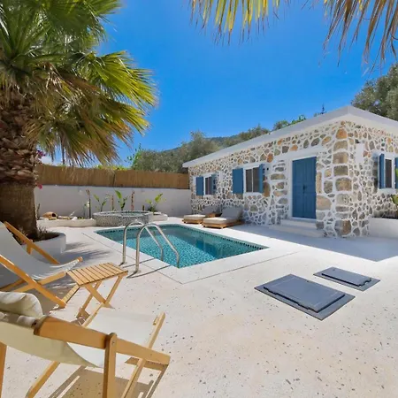 1 Bedroom Luxury - 9687 Villa Fethiye