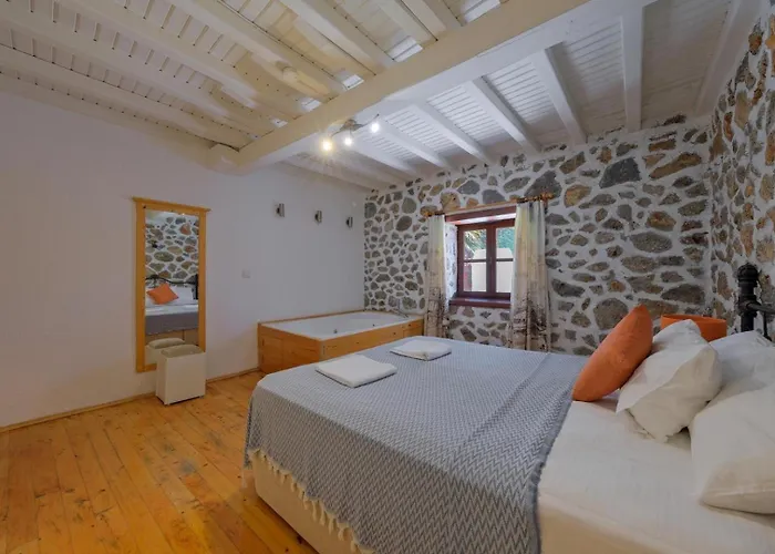 1 Bedroom Luxury In Фетхие