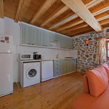 1 Bedroom Luxury - 9687 Villa