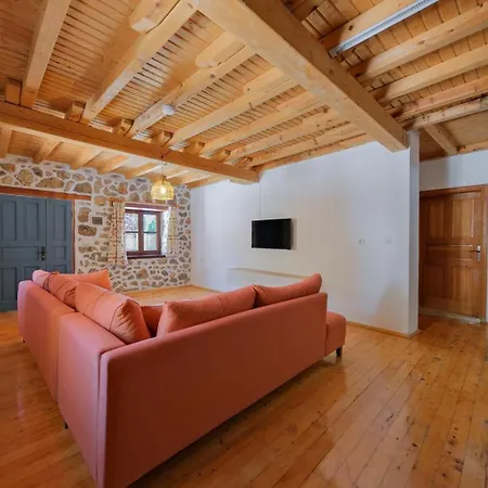 1 Bedroom Luxury - 9687