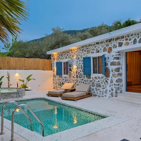1 Bedroom Luxury - 9687 Villa